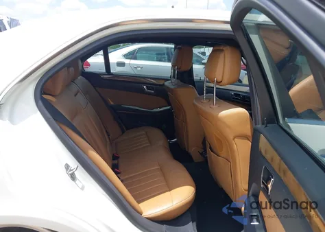 2011 Mercedes-Benz E 550 из США, поврежденный, VIN WDDHF7CB9BA280544